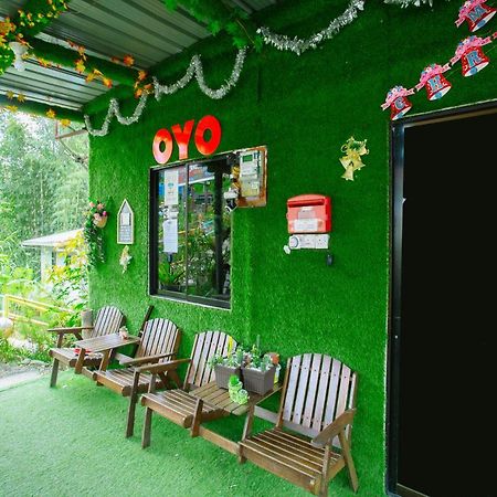 Oyo 90111 Happy Garden Hotel Tenompok Bagian luar foto